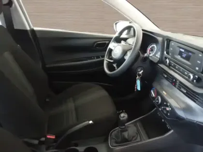 Photo 14 Hyundai I20 Gén. III Ph1 Initia 5