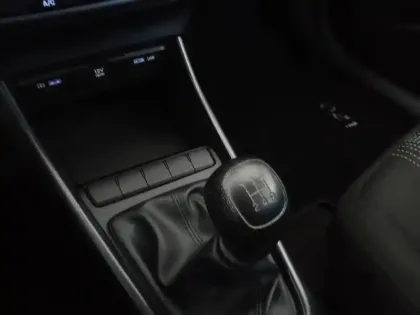 Photo 20 Hyundai I20 Gén. III Ph1 Initia 5