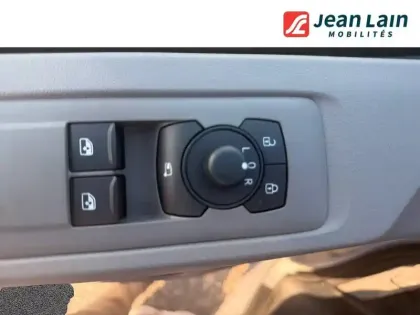Photo 11 Volkswagen Transporter  VAN L1H1 2.0 TDI 150 BVA8 4MOTION