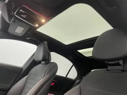 Photo 23 Mercedes Classe C  220 d 9G-Tronic