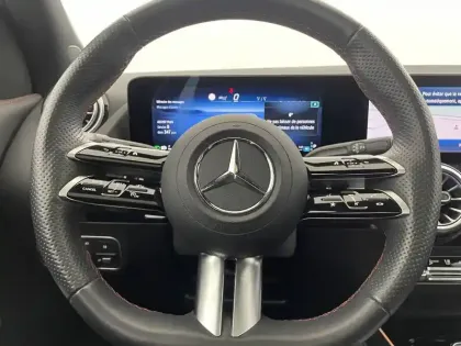 Photo 22 Mercedes GLA Gén. II (H247) Ph2 AMG Line 5