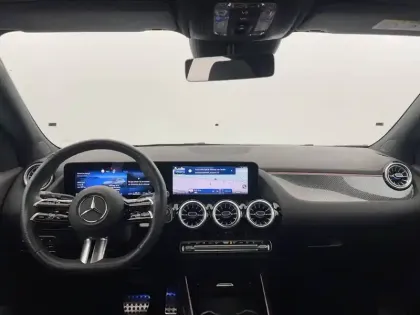 Photo 30 Mercedes GLA Gén. II (H247) Ph2 AMG Line 5