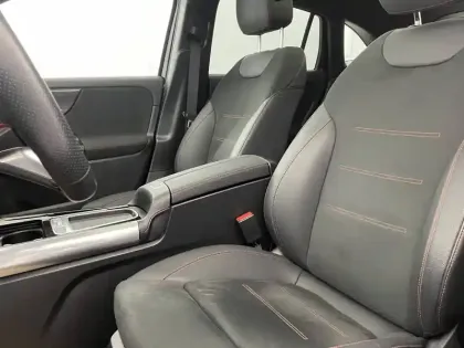 Photo 14 Mercedes GLA Gén. II (H247) Ph2 AMG Line 5