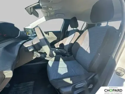 Photo 84 Peugeot 208  PureTech 75 S&S BVM5