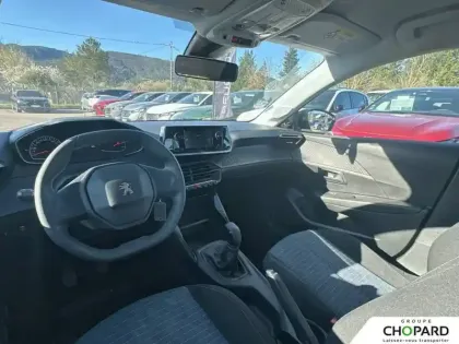 Photo 75 Peugeot 208  PureTech 75 S&S BVM5