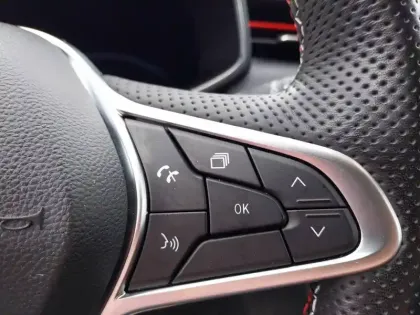 Photo 28 Renault Clio  TCe 140