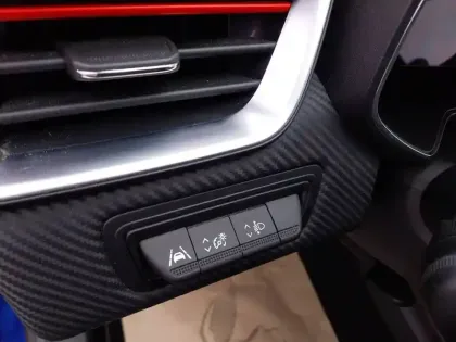 Photo 26 Renault Clio  TCe 140