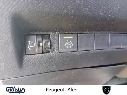 Photo 15 Peugeot 208 Gén. II Ph1 NG Style 5