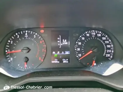 Photo 20 Renault Clio  TCe 90 - 21 Business