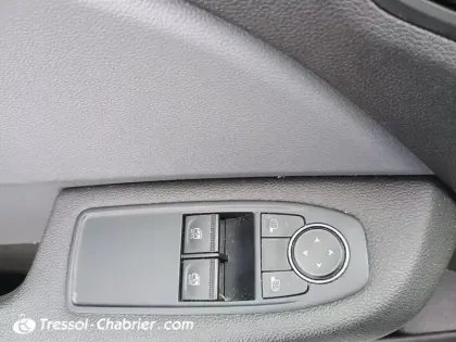 Photo 19 Renault Clio  TCe 90 - 21 Business