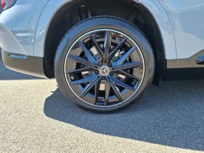 Photo 8 Mercedes GLB 250+ avec technologie EQ Limit