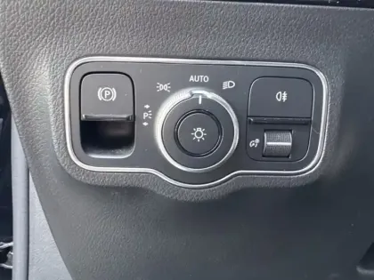 Photo 16 Mercedes GLA Gén. II (H247) Ph1 AMG Line 5