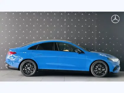 Photo 5 Mercedes CLA  180 AMG Line