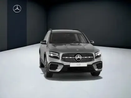 Photo 9 Mercedes GLB 200 d AMG Line