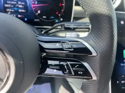 Photo 16 Mercedes Classe C  220 d Berline AMG Lin