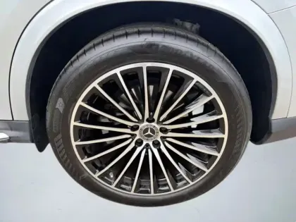 Photo 8 Mercedes GLC 220 d 4MATIC AMG Line