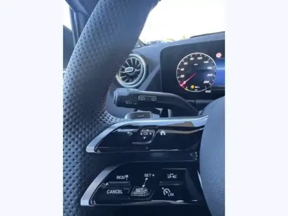 Photo 14 Mercedes GLA 250 e Hybrid EQ AMG Line