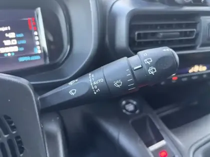 Photo 14 Citroën Berlingo 1.5L 100ch Pack Driver Connect