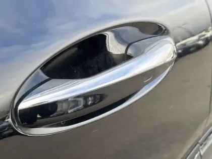 Photo 12 Mercedes GLA Gén. II (H247) Ph2 AMG Line 5