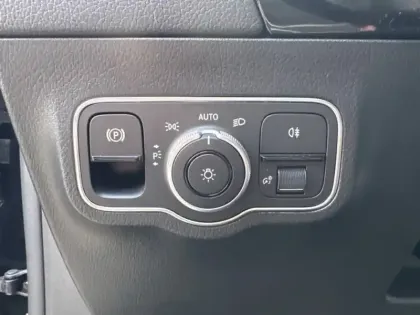 Photo 18 Mercedes GLA Gén. II (H247) Ph2 AMG Line 5