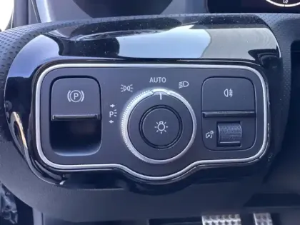 Photo 17 Mercedes Classe A Gén. IV (W177) Ph2 AMG Line 5