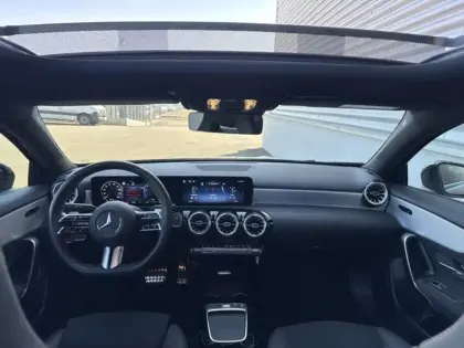 Photo 10 Mercedes Classe A Gén. IV (W177) Ph2 AMG Line 5