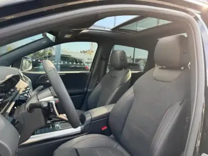 Photo 11 Mercedes Classe B 200 d AMG Line