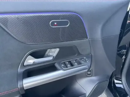 Photo 9 Mercedes GLA Gén. II (H247) Ph1 AMG Line 5