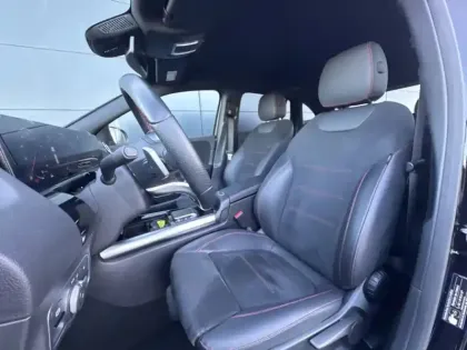 Photo 10 Mercedes GLA Gén. II (H247) Ph1 AMG Line 5