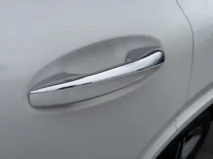 Photo 11 Mercedes GLA 180 AMG Line