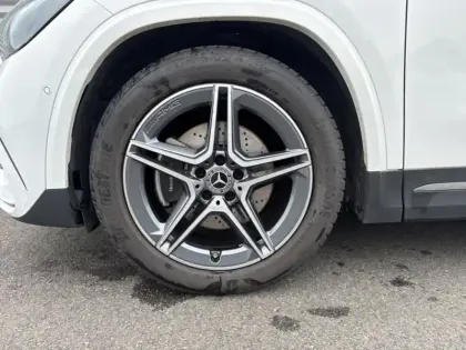 Photo 8 Mercedes GLA 180 AMG Line