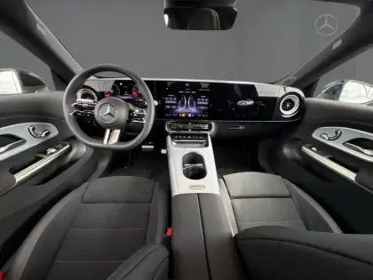 Photo 17 Mercedes CLA 200 AMG Line