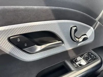 Photo 11 Mercedes CLA 200 AMG Line