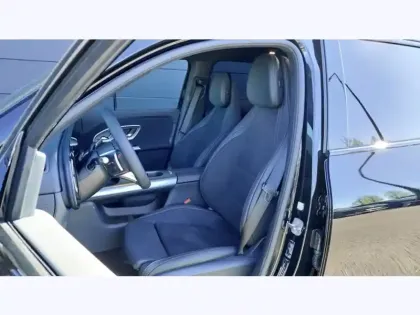 Photo 15 Mercedes GLB 250+ 