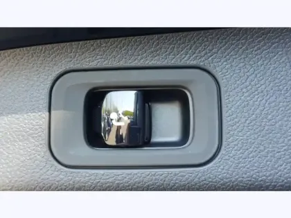 Photo 12 Mercedes GLB 250+ 