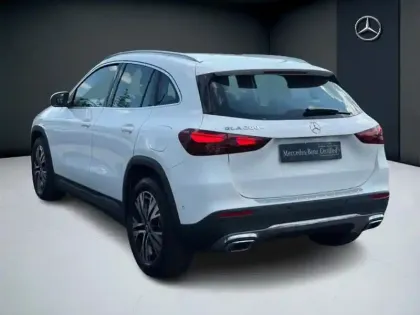 Photo 22 Mercedes GLA  200 d Progressive Line