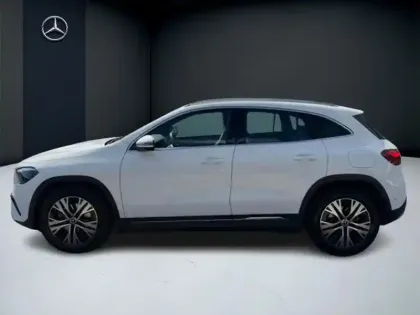 Photo 21 Mercedes GLA  200 d Progressive Line