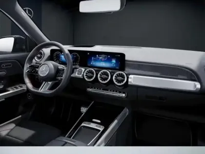 Photo 10 Mercedes GLB 200 d AMG Line