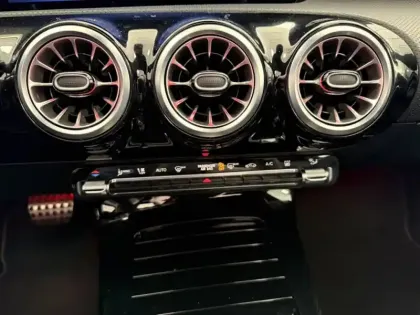 Photo 18 Mercedes Classe A Gén. IV (W177) Ph2 AMG Line 5