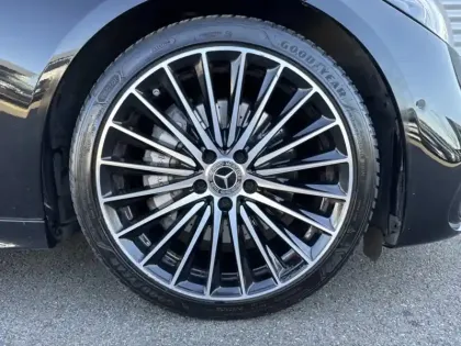 Photo 8 Mercedes Classe C C 220 d AMG LINE (AFFICHAGE TE