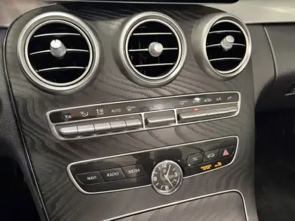Photo 37 Mercedes Classe C 300 d AMG Line