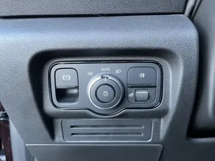 Photo 18 Mercedes CLA 180 / PROGRESSIVE / 5 PLACES /