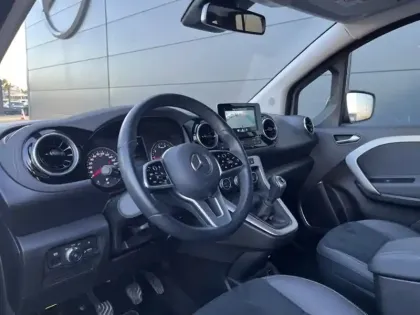 Photo 13 Mercedes CLA 180 / PROGRESSIVE / 5 PLACES /