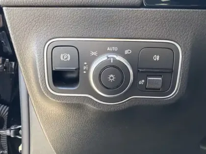 Photo 17 Mercedes Classe B 250 e Hybrid EQ AMG Line