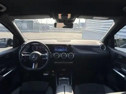 Photo 10 Mercedes Classe B 250 e Hybrid EQ AMG Line