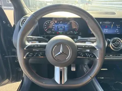 Photo 18 Mercedes Classe B 250 e Hybrid EQ AMG Line