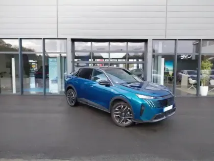 Photo 27 Peugeot 3008 Hybrid 136 e-DCS6 GT 5p