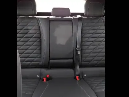 Photo 22 Peugeot 3008 Hybrid 136 e-DCS6 GT 5p