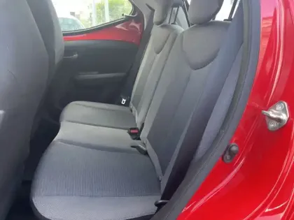 Photo 9 Toyota Aygo 1.0 VVT-i x-play