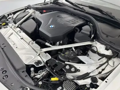 Photo 26 BMW Serie 4 Gén. II (G22) Ph1 Evo Base 2